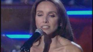 Video thumbnail of "Ana Belén - 'Pequeño vals vienés' (Nochevieja 98')"