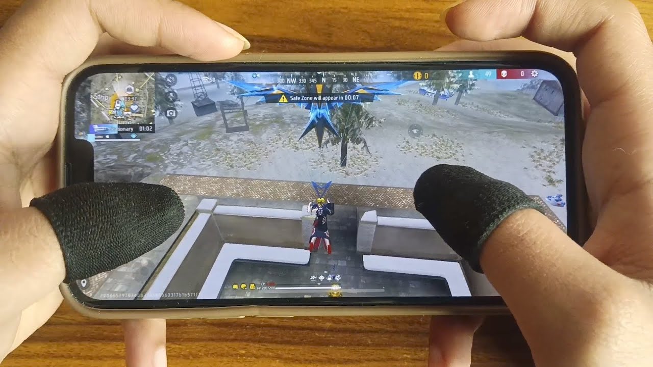 ENEMY GOT SHOCKED I GOT ROCKED TO ENEMY 4 FINGER HANDCAM U HAVE EVER SEEN FREE FIRE 