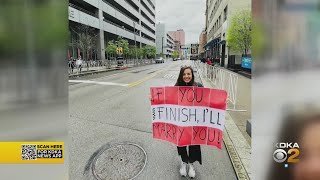 Finish line proposal at Pittsburgh Marathon