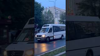 Microbuzul MB Cibro 81GXS tranzitând Șoseaua Pantelimon pe linia 415