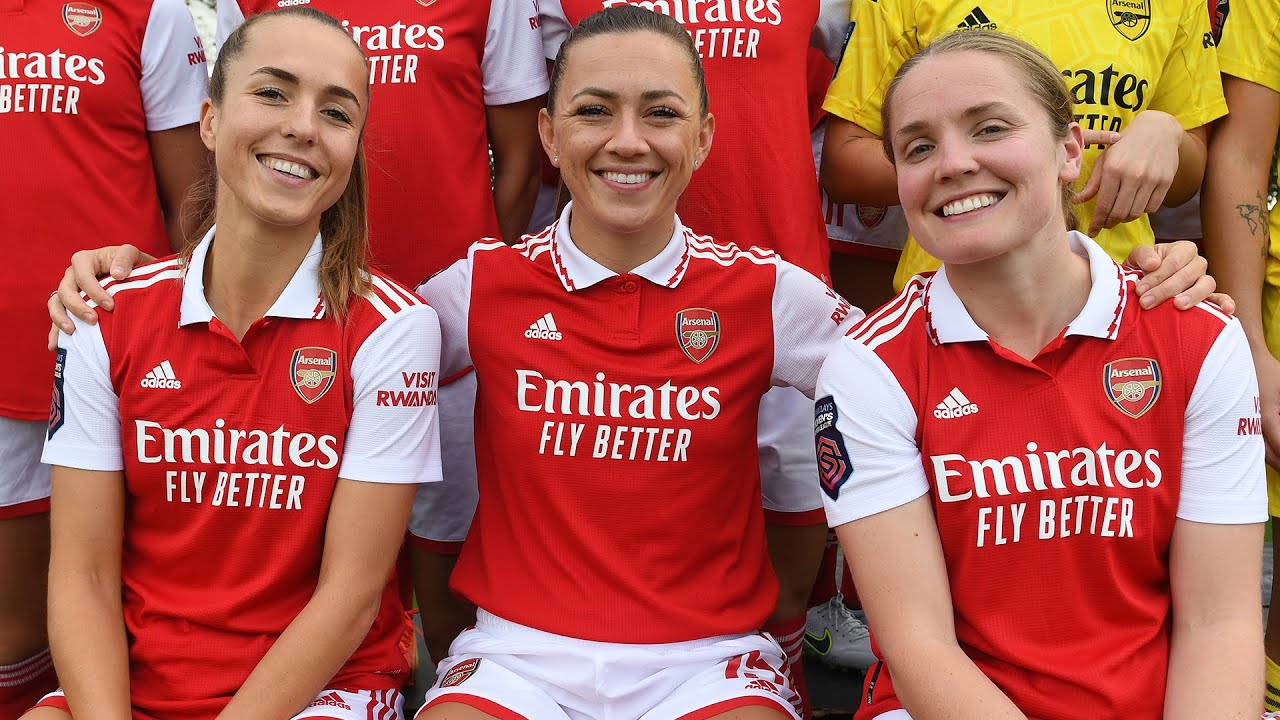 Behind The Scenes At The 2022 23 Arsenal Women s Team Photocall YouTube