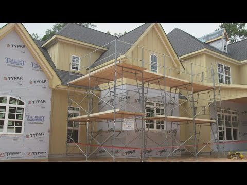 Home builders starting to cut prices on new homes