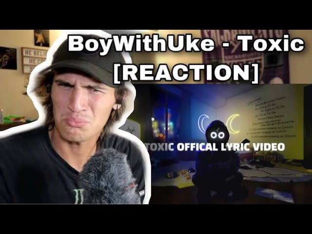 BoyWithUke Toxic (Live Performance)