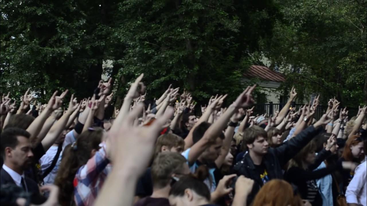 Дом офицеров в москве парк горького. Парк горького 20 июля 2024. Парк горького мск. Парк имени горького в москве аттракционы. Парк горького 20 июля 2024.