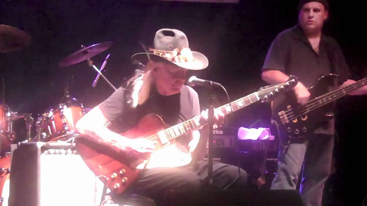 Johnny Winter LiveJuly 30, 2011 Taste of Lincoln Ave [Dust My Broom