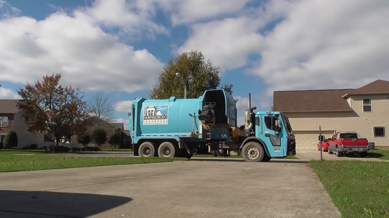 全自動 アメリカのごみ収集車 Youtube