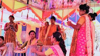 সখীদের আসর কাপানো এক নাম কীর্তন। দিশা দৃষ্টি অষ্টসখী  সম্প্রদায়, খুলনা।