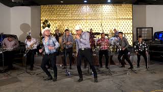 POPURRI DE RANCHERAS Pa Pistiar - Banda Los Plebes De Sinaloa - Me Gusta Tener De a 2 -Una Aventura
