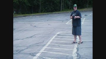 Traxxas Rustler VXL speed run and a crash