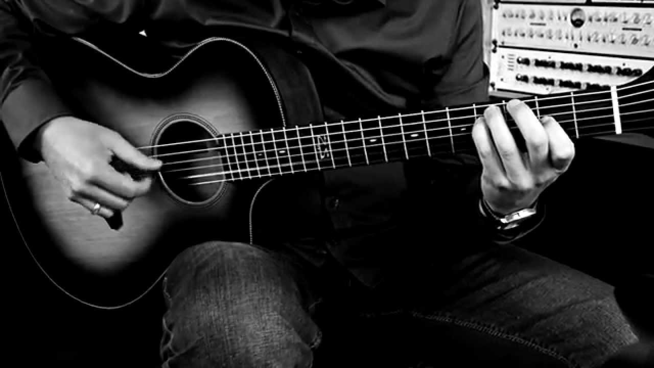 Leftover Studio // Recording Acoustic Guitar (Fingerpicking) with LCT 340 YouTube