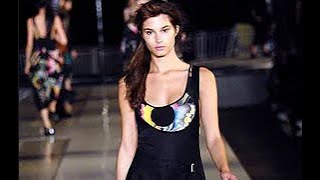 Y3 Spring 2007 New York - Fashion Channel