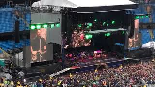 Santa Claus is Comin’ to Town - Bruce Springsteen (live at the Etihad Stadium, Manchester 2016)