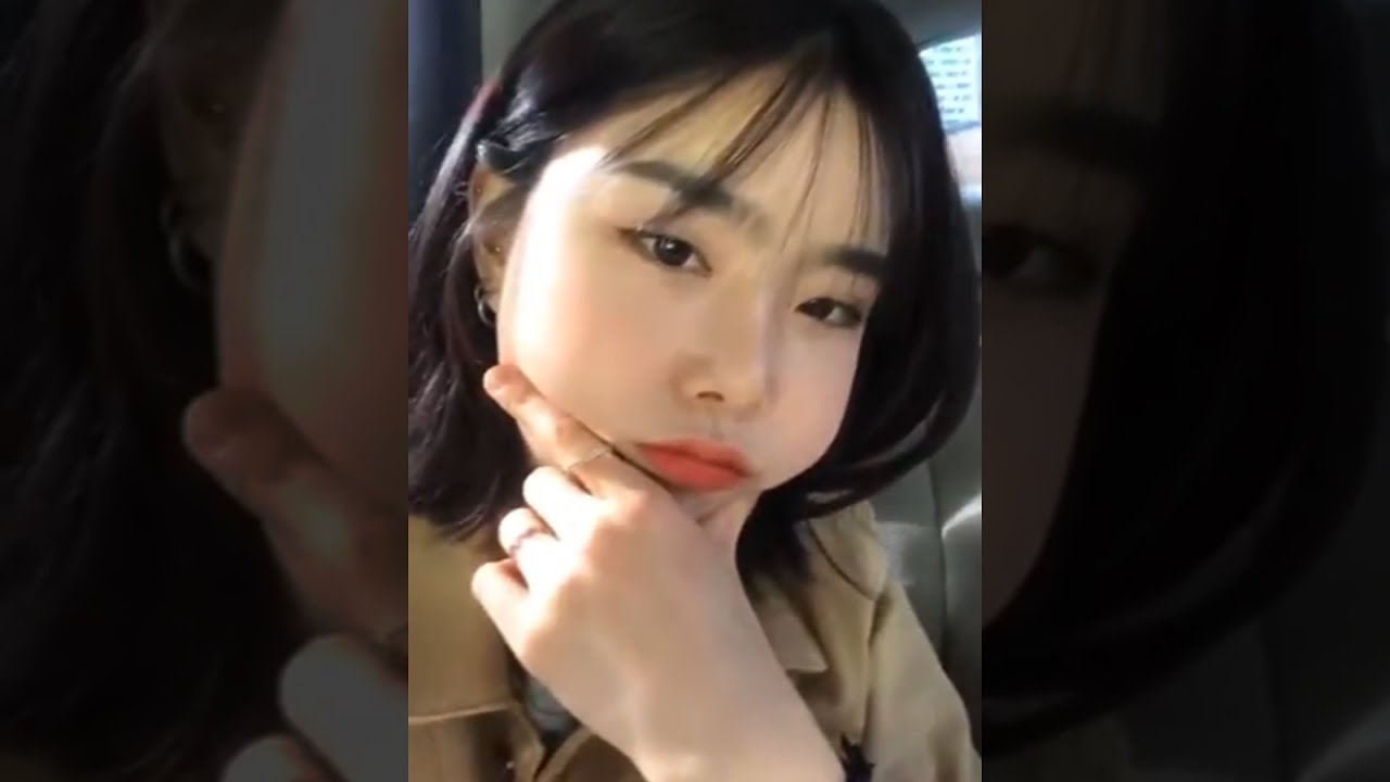 왜 낮인데 보름달이 떠있냐구요..? | 브레이브걸스 유나 단발좌