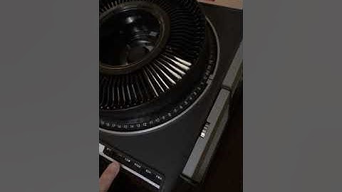 Kodak CAROUSEL 550 Slide Projector