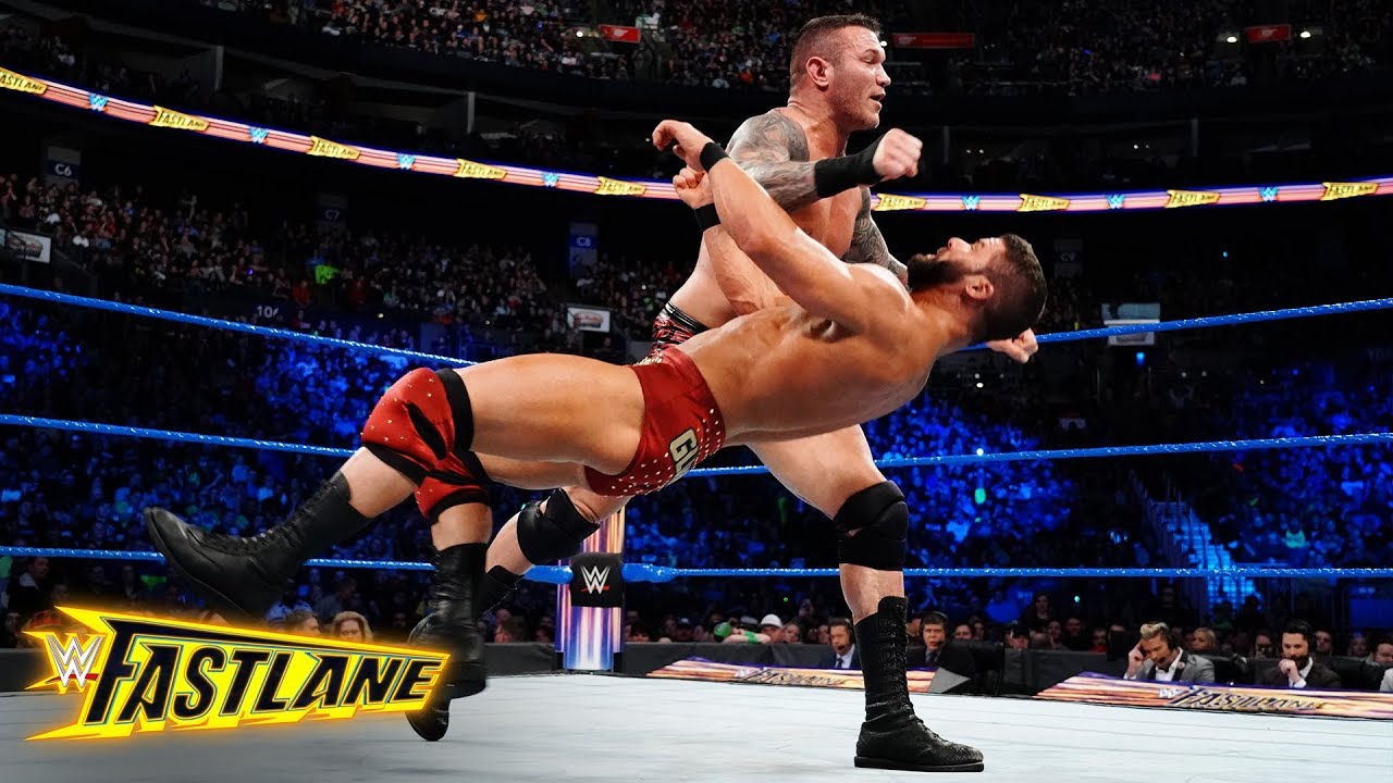 Randy Orton stuns Bobby Roode with a hard-hitting powerslam: WWE Fastlane 2018 (WWE Network)