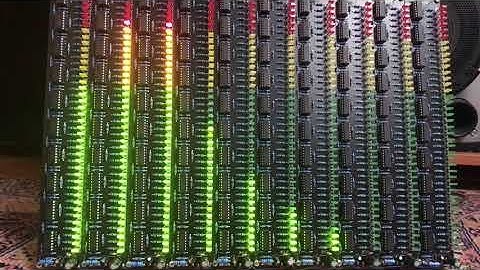 10 BAND 400 LED AUDIO SPECTRUM ANALYZER