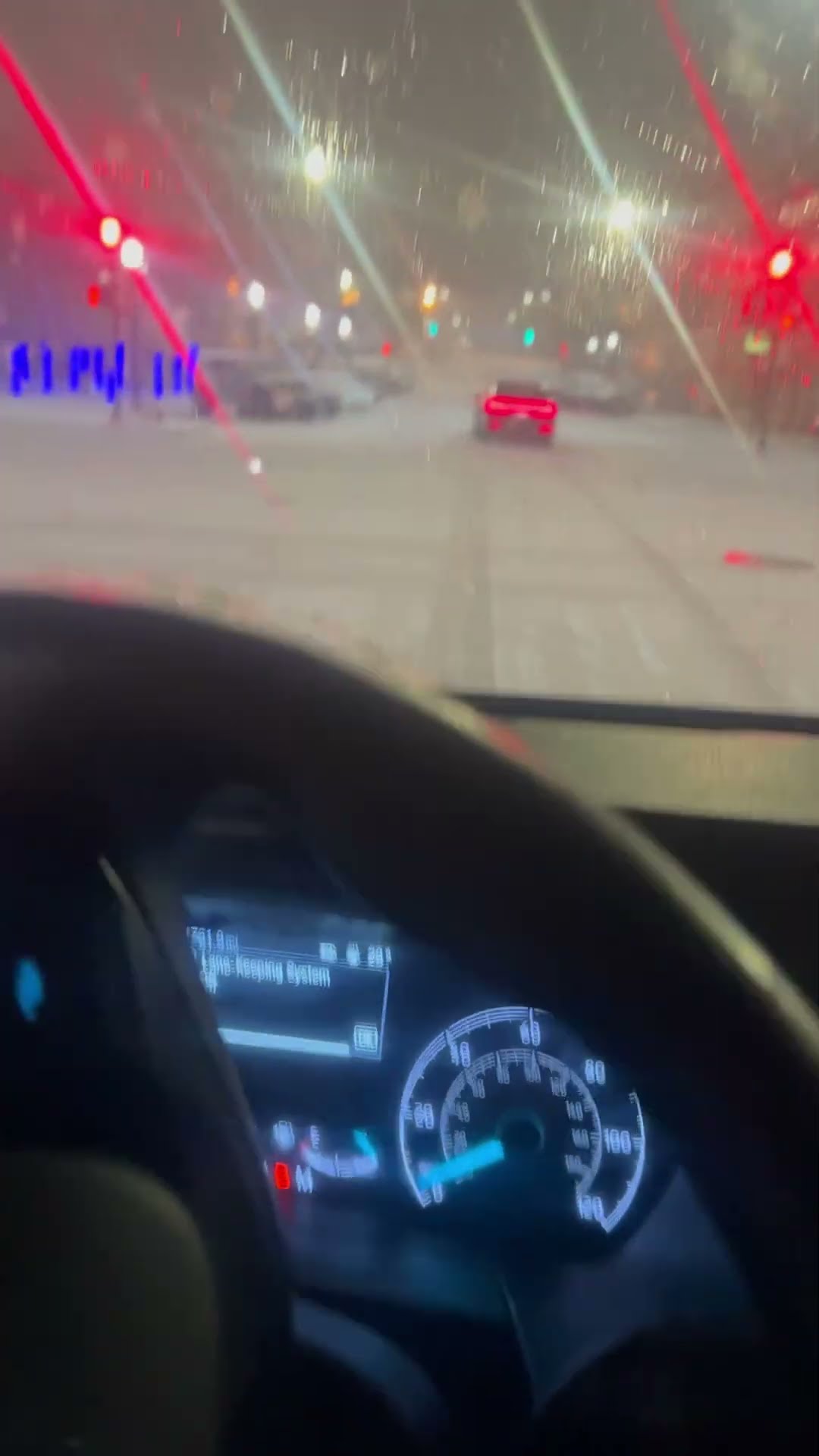 First snow of 2025 #hoodnews #firstsnow #snowfall #snow #snowing #weather #tulsa #shortvideo #omg #i