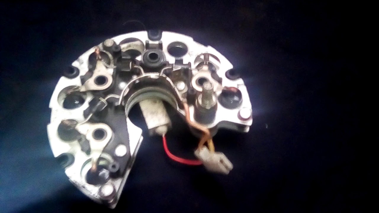 Одна из причин просадки напряжения - YouTube