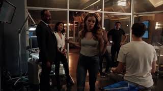 The Flash: S04E01 - Barry is 'Reborn'