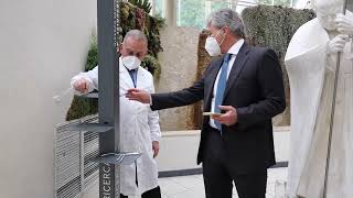 Donazione Colonnine Di Ricarica Smartphone Al Policlinico Gemelli Di Roma Acea Energia