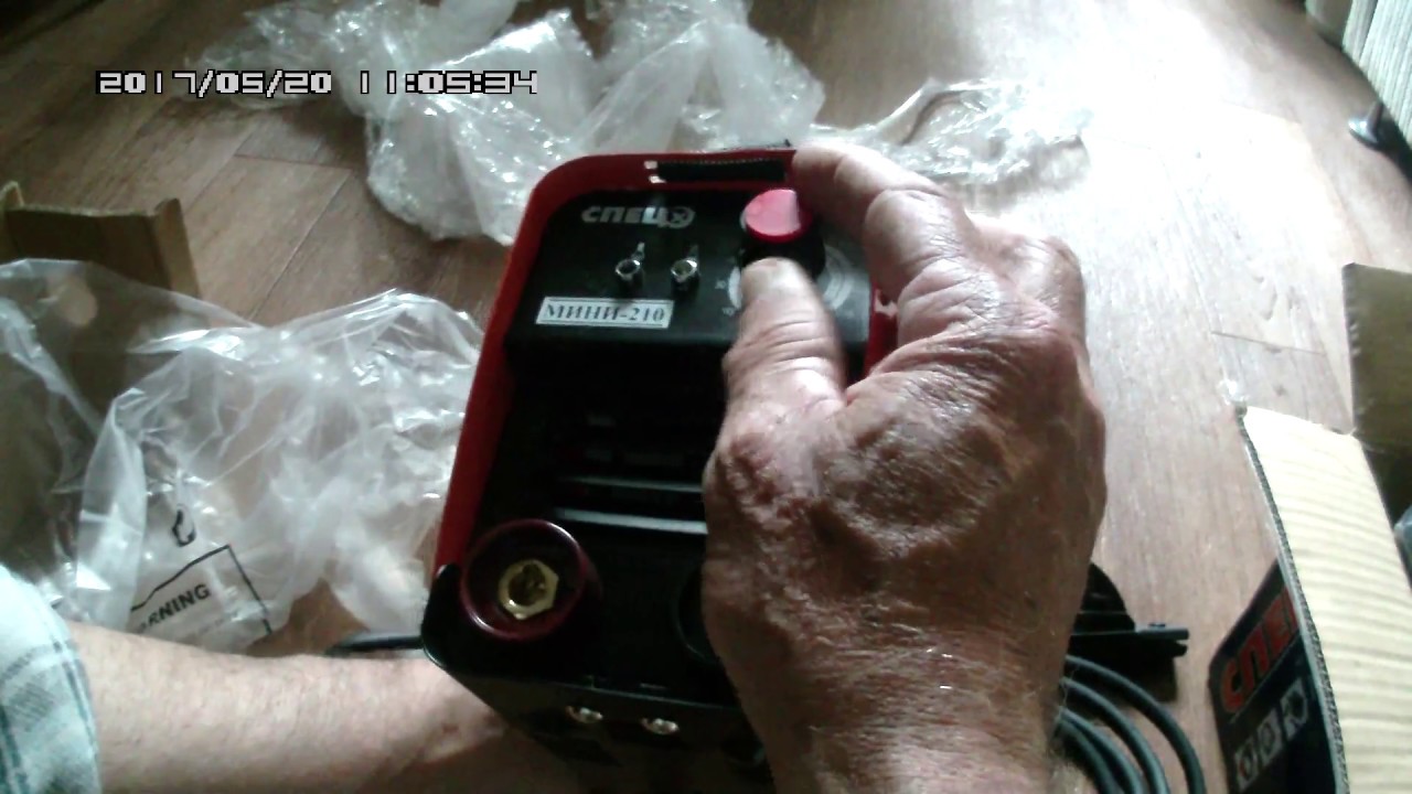 Сварочный инвертор СПЕЦ МИНИ-210. РАСПАКОВКА - YouTube