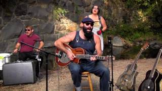 The Reverend Peyton's Big Damn Band - Sugar Creek chords