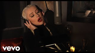 Watch Christina Aguilera Haunted Heart video