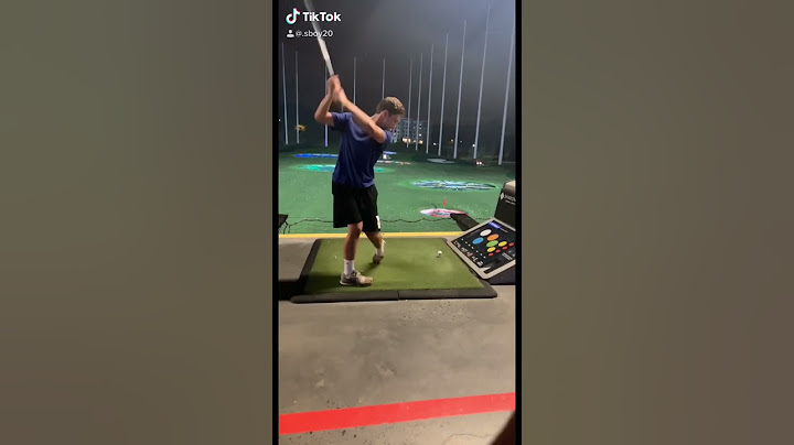 😂😂 #fall #golf #funny #topgolf #fail