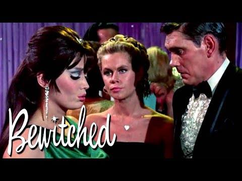 Video Samantha Fights Another Witch For Darrin | Bewitched - youtube