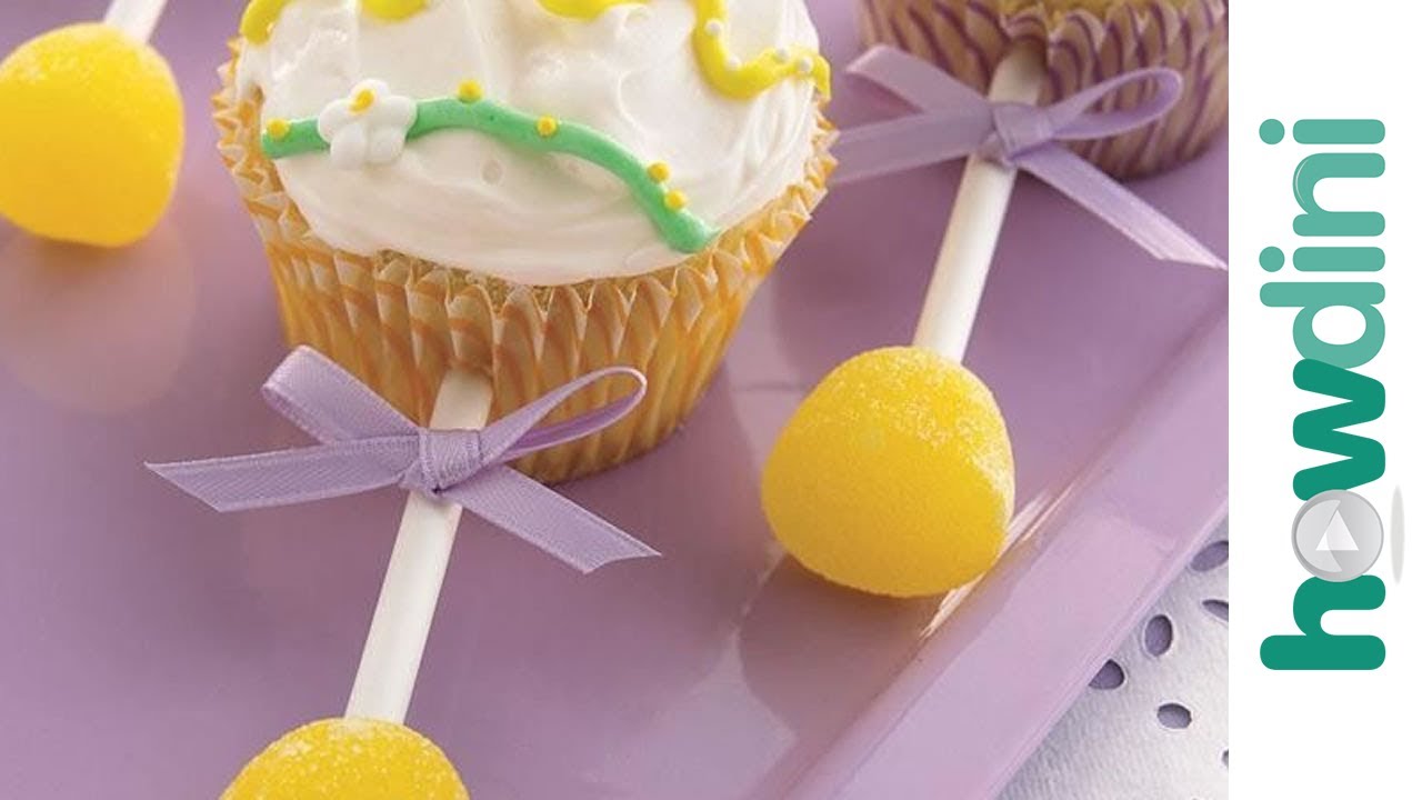 Hedendaags Baby shower cupcake decorating ideas: Baby cupcake rattles - YouTube KY-23