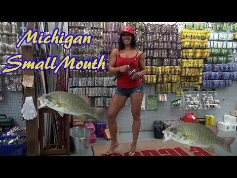 Sight Fishing Giant Smallmouth Bass
