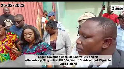 #NigeriaDecides2023: Lagos Governor, Babajide Sanwo-Olu and his wife arrive polling unit
