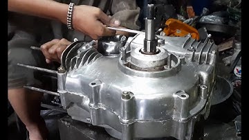 ROYAL ENFIELD OLD STD BULLET SMOKE AND ENGINE PROBLEM SOLVED PART2[ASSEMBLY PART1]  #BULLET MECHANIC