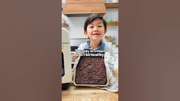 These baked oatmeal brownies are amazing! Use code Dash20 on @CiarraGadgets #brownies