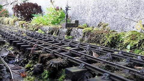 O gauge live steam Bassett Lowke garden railway.