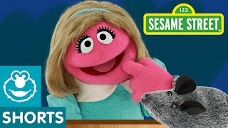 Sesame Street: Haunted House
