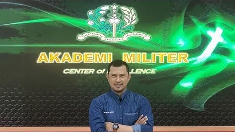 Bernyanyi di depan Perwira Tinggi Akmil dan para perwira Pertamina