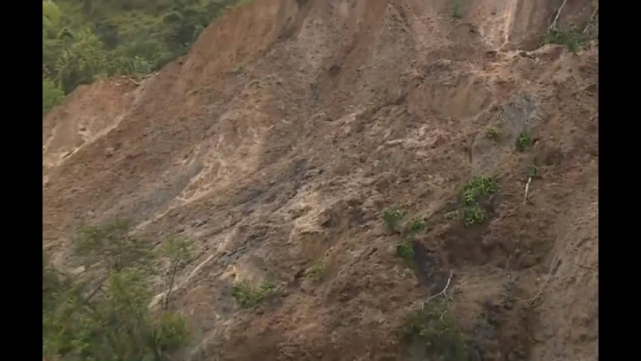 Así se vio desde el aire el impresionante deslizamiento de tierra en Rosas, Cauca