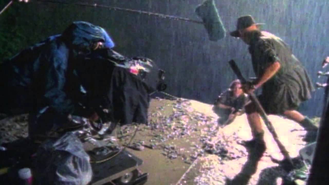 The Lost World Jurassic Park Behind The Scenes YouTube The Lost World Jurassic Park Behind The Scenes YouTube