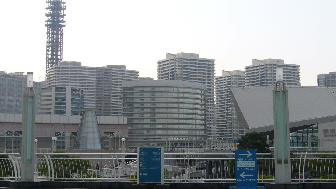 Heiterer Nachmittag - fremde Kulturen