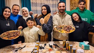 Download Lagu تحديتهم علي اكبر كمية مشويات🥘جائزة الفائز 10,000$ ( نهال ابهرتنا😱 ) MP3