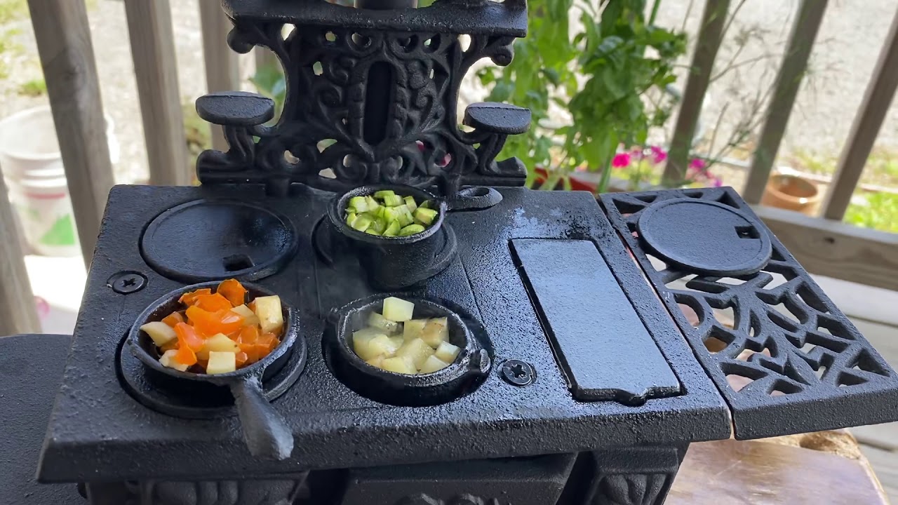 Tiny Cast Iron Cooking Fun 