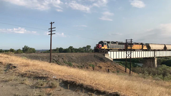 Southbound Hinkle-Wallula Turn with Patched SSW Le...