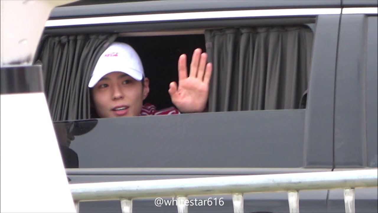 190811 코크 썸머트립 팬들에게 인사해주는 보검