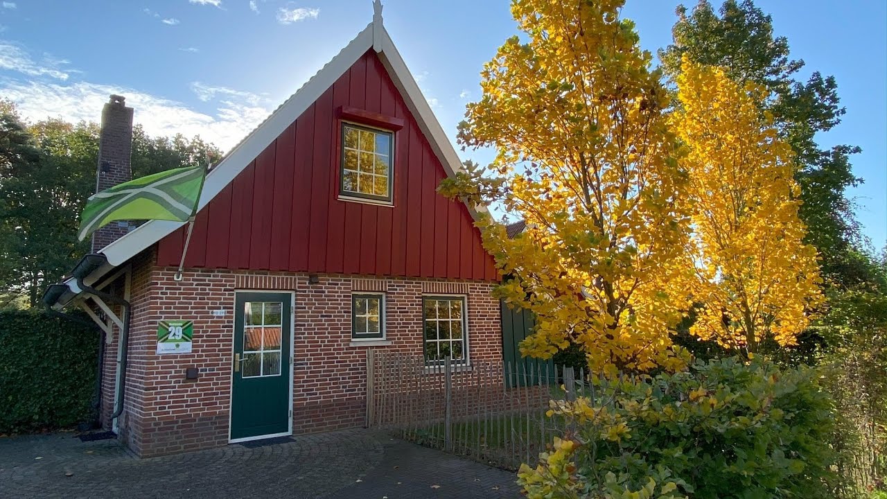 MooiLievelde is een moderne vrijstaande 6 pers. recreatiewoning met sauna, gelegen aan de bosrand