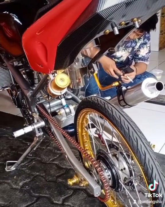 KAWASAKI NINJA RR MODIFIKASI KONTES