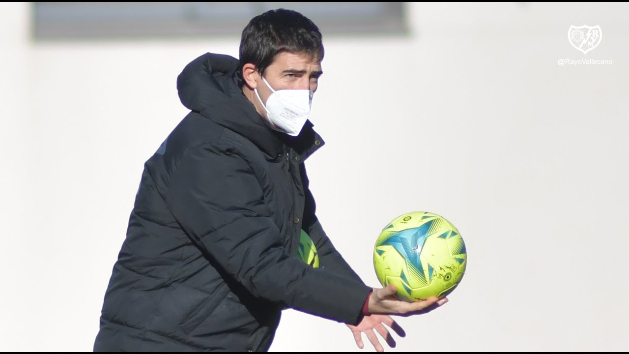 Andoni Iraola previa Atlético de Madrid - Rayo Vallecano - YouTube