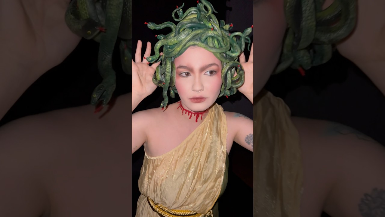 I made a Medusa headpiece 🐍 