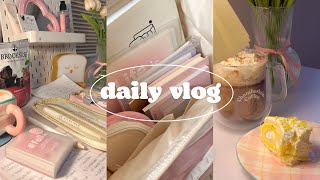 Daily Vlog;🥯 studying for tests, lots of hauls, what I eat + Blippo haul and giveaway