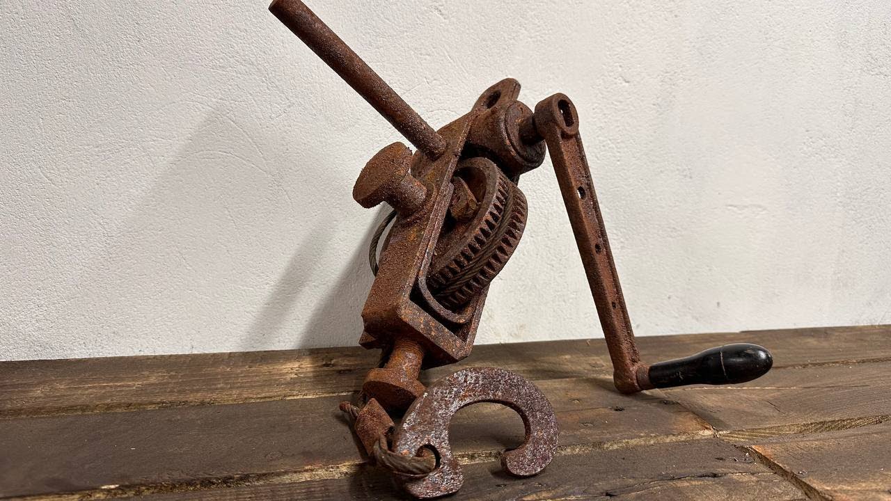 Soviet Winch Restoration